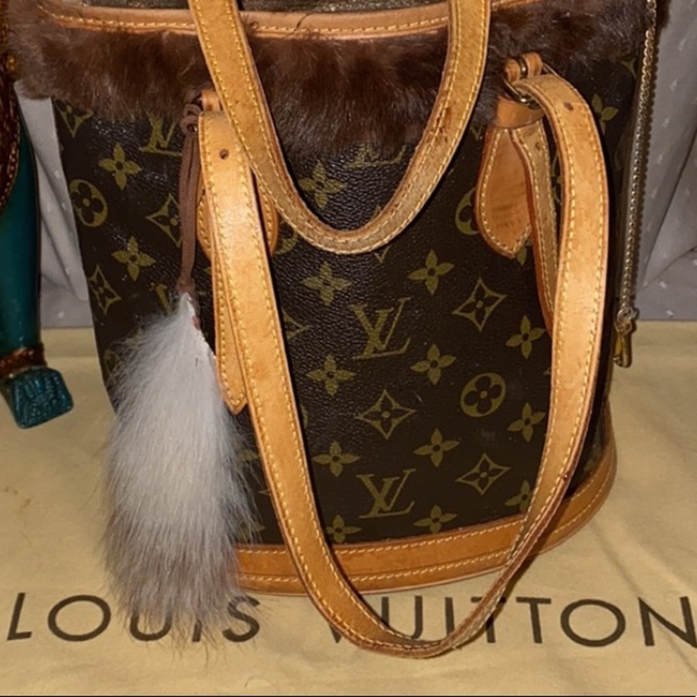 Louis Vuitton Vintage Bucket Pm, Mink Trimming